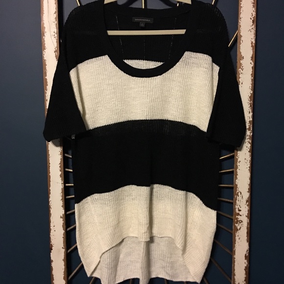 Banana Republic Sweaters - Banana Republic lightweight oversized sweater Sz L